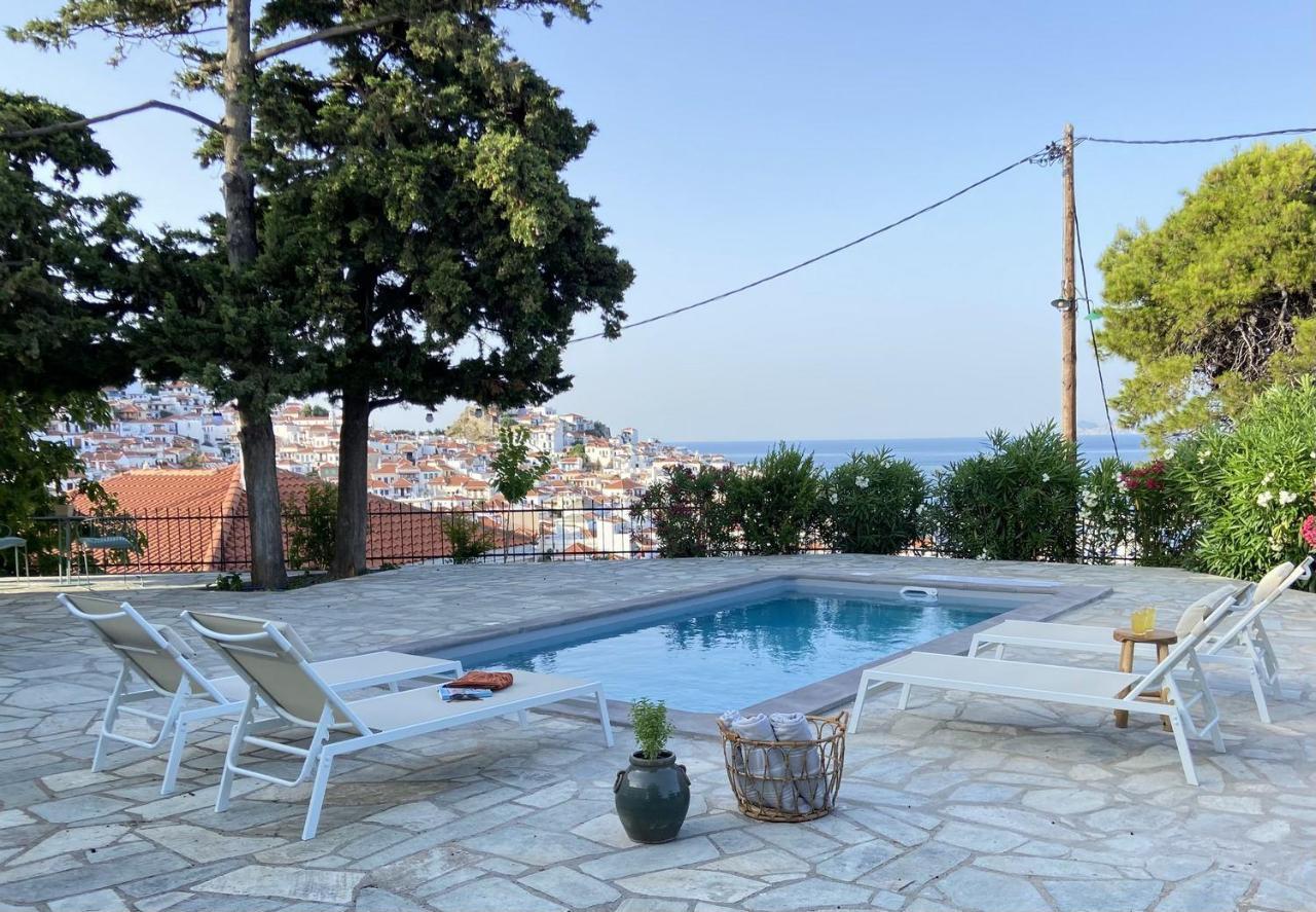 Villa Icelle Skopelos Town Sea View Swimming Pool Exterior photo